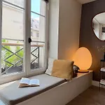 Daire Charlot C Paris