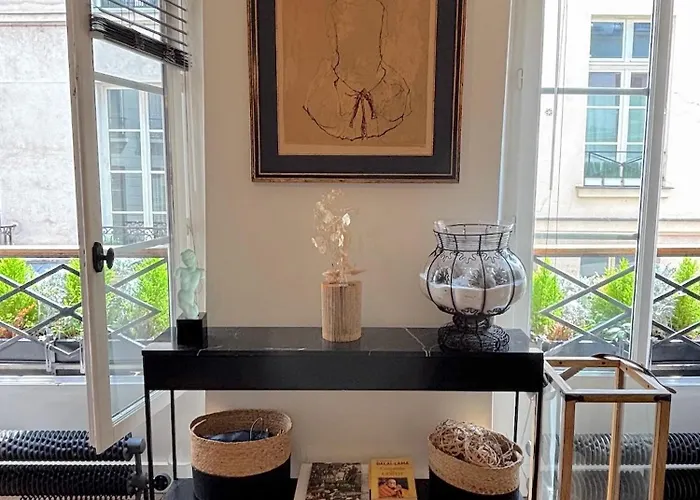 Charlot C Apartament