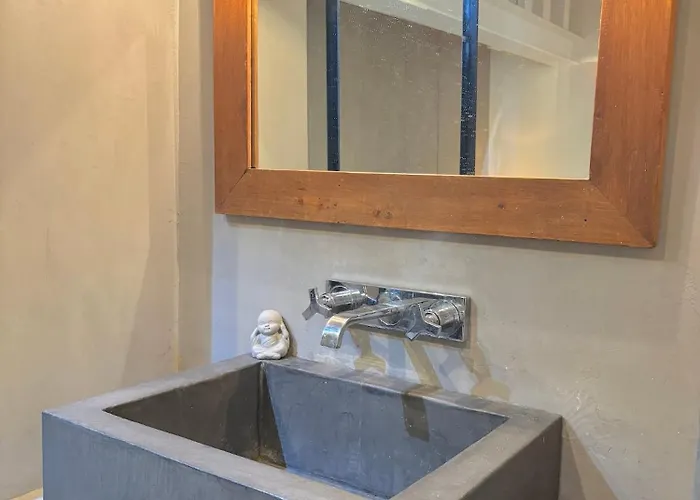 Apartament Charlot C *