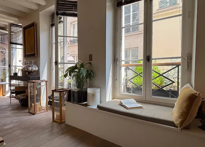 Apartament Charlot C *
